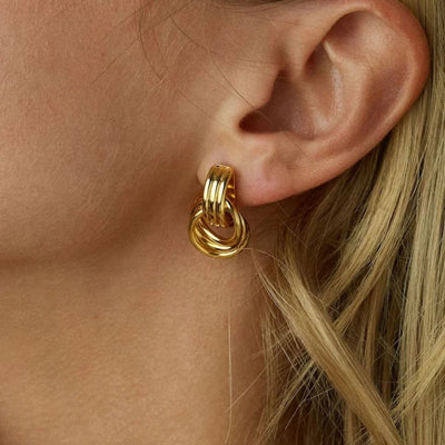 Elisabetta Hoop Earrings