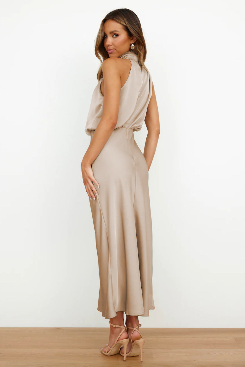Cari | Long Satin Halter Neckline