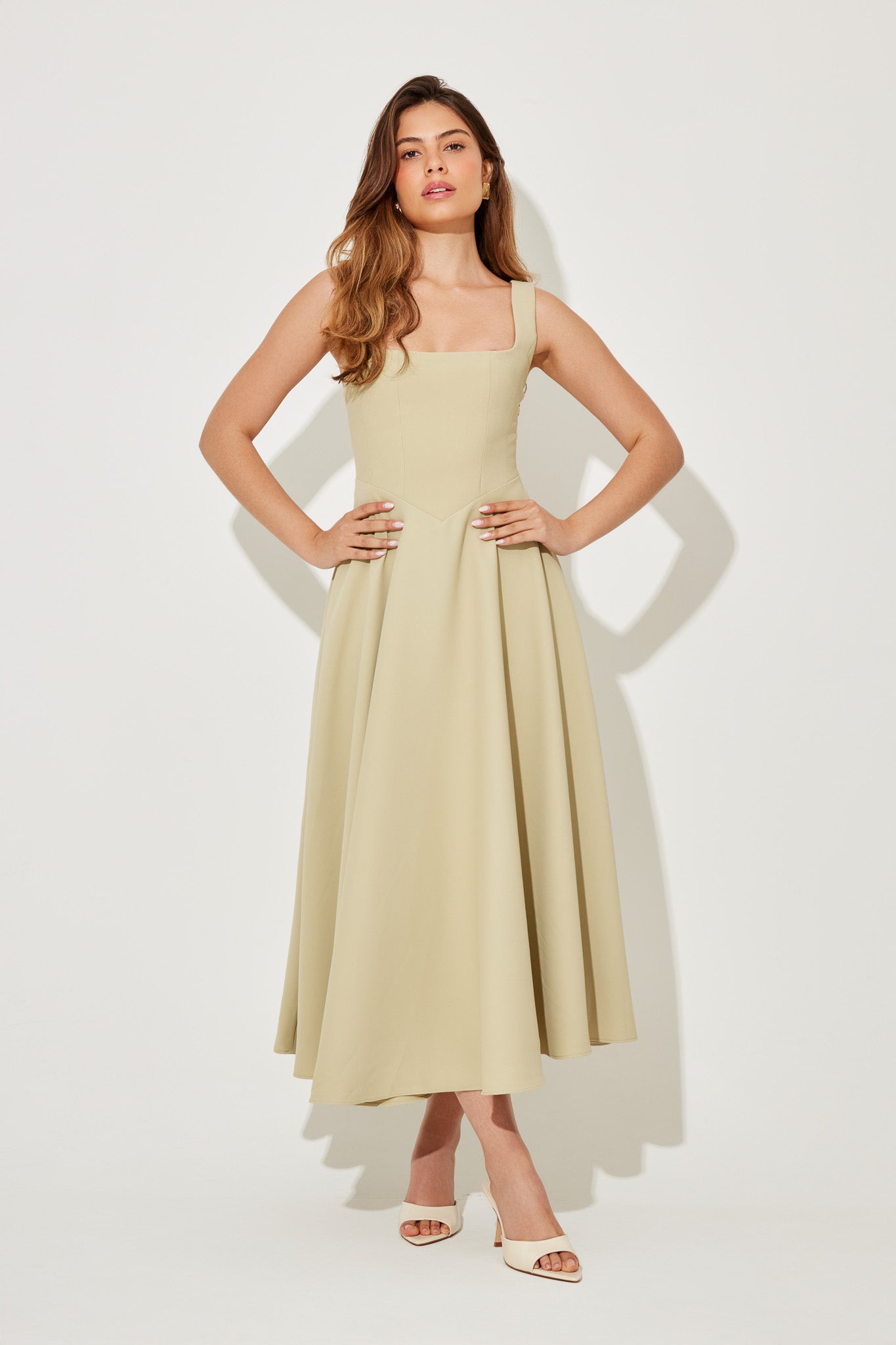 Selene™ | Timeless Flowy Midi Dress