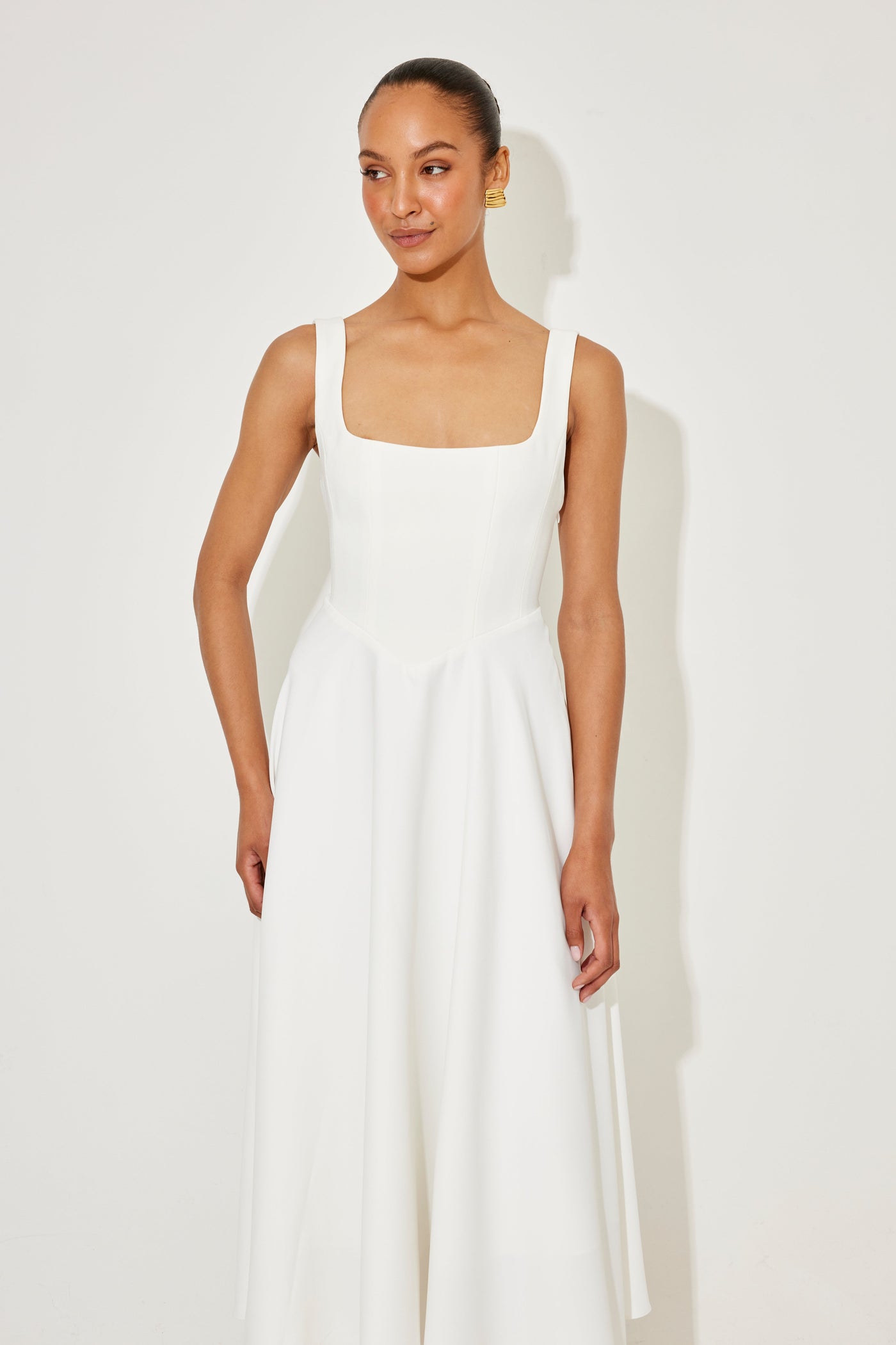 Selene™ | Timeless Flowy Midi Dress