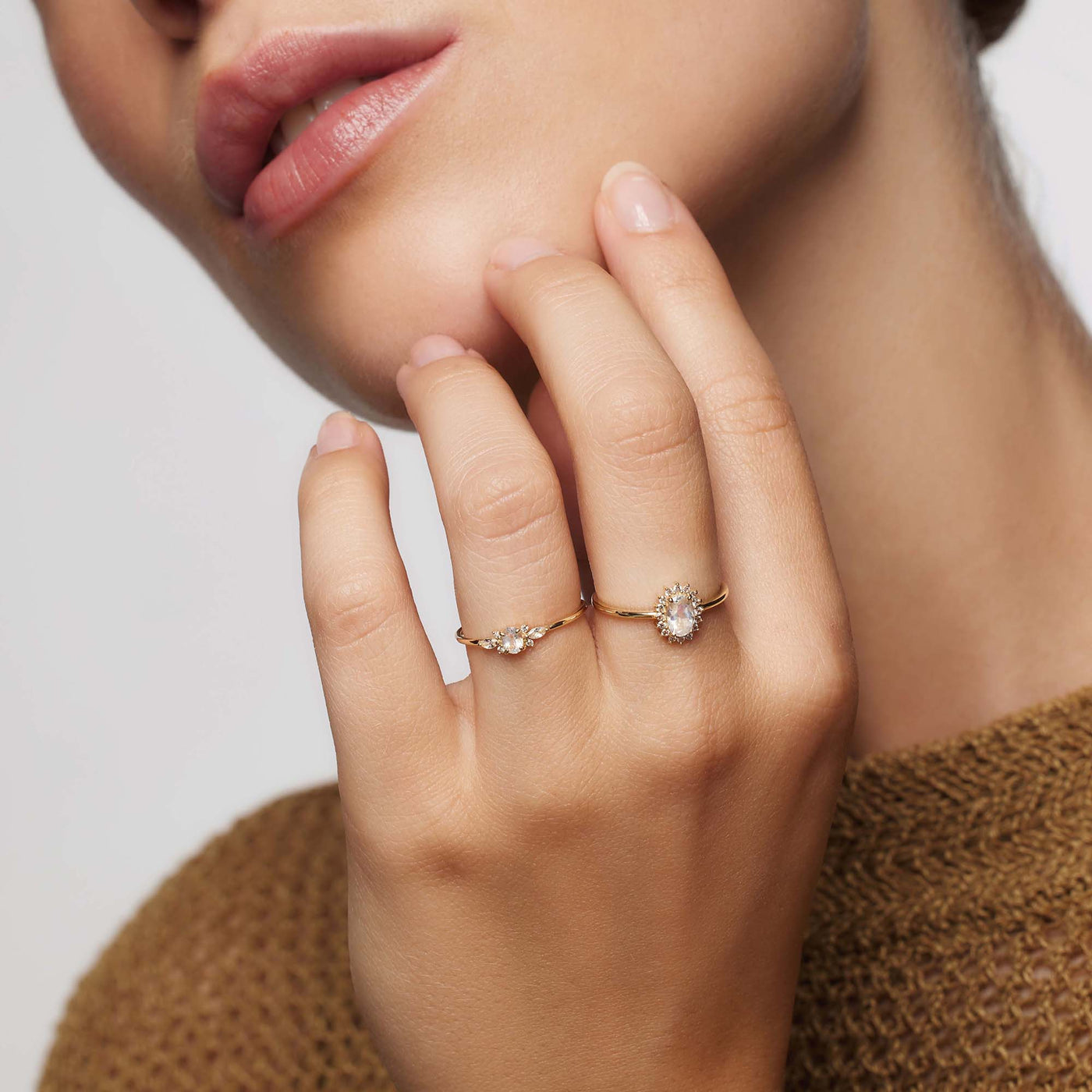 Musa Ring in Moonstone