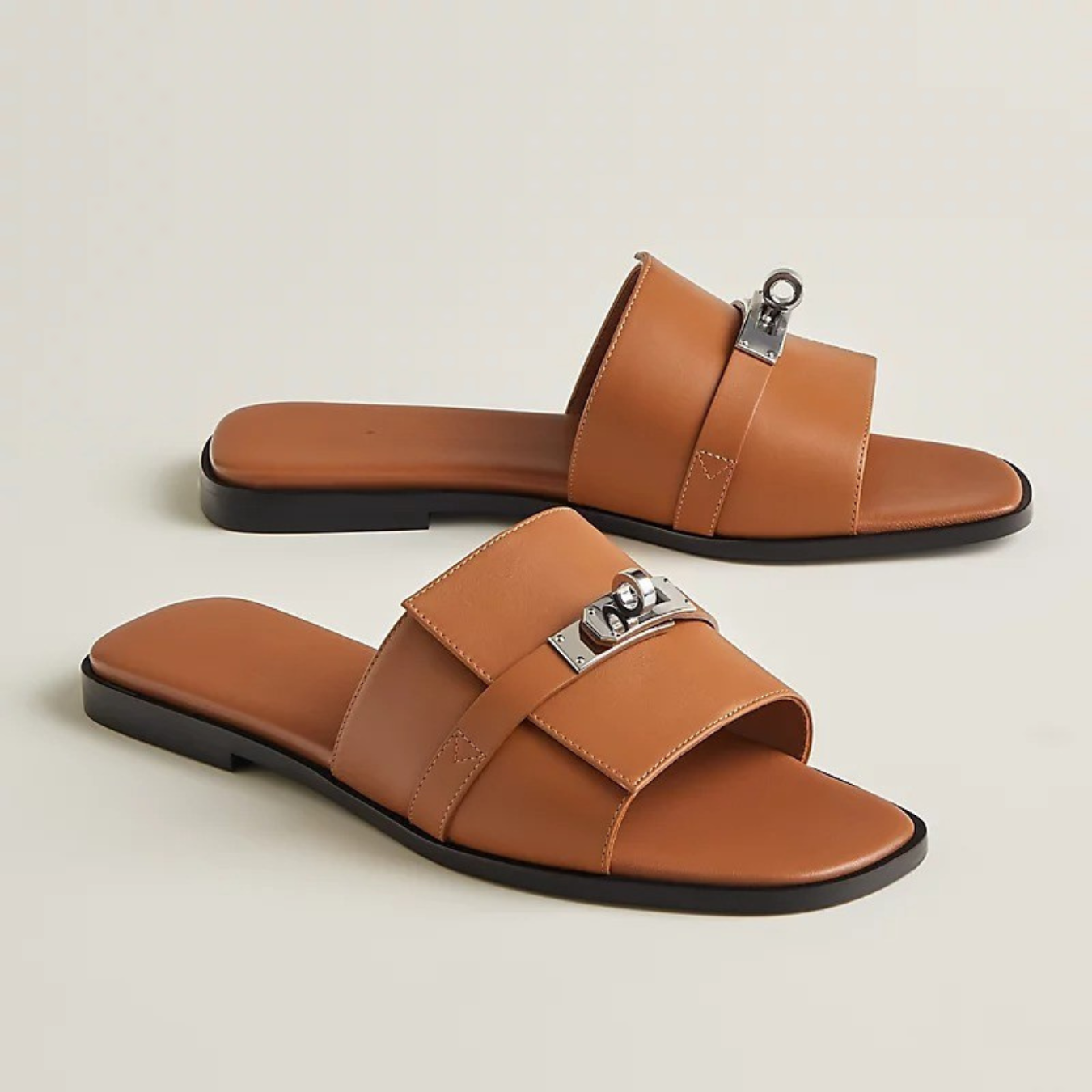 July | Lock Sandals
